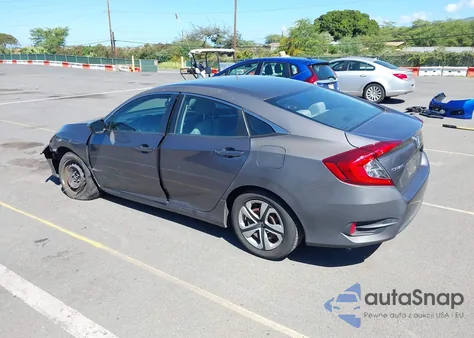 2017 Honda Civic Lx z USA, uszkodzony, nr VIN 2HGFC2F54HH552058